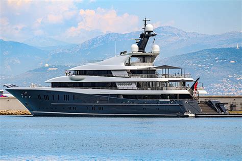 PHOENIX 2 Superyacht .